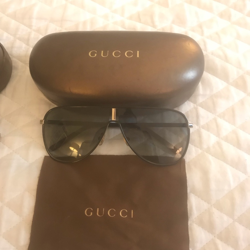 Gucci aviator sunglasses